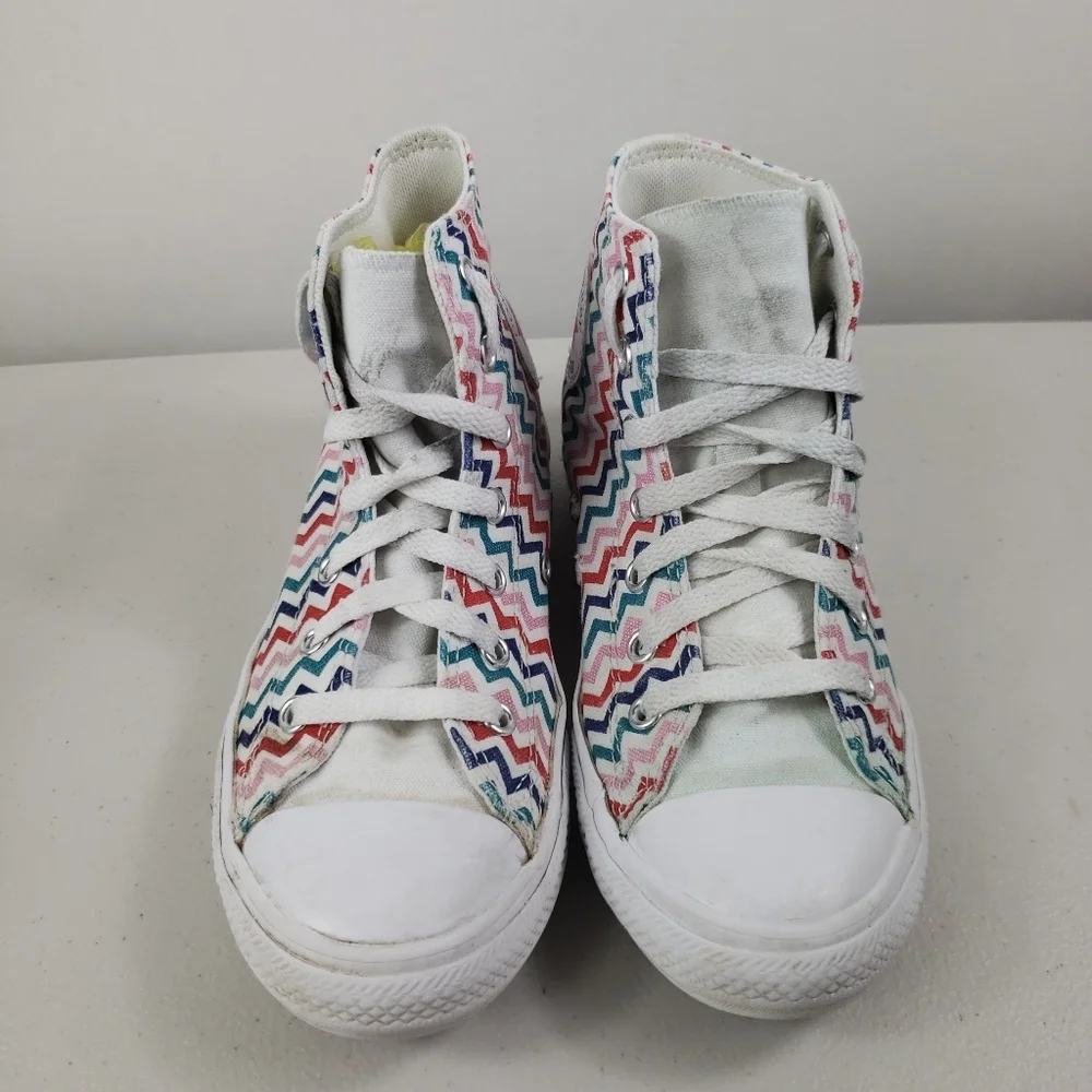 Converse chuck Taylor All-Star sz 2 youth Kids